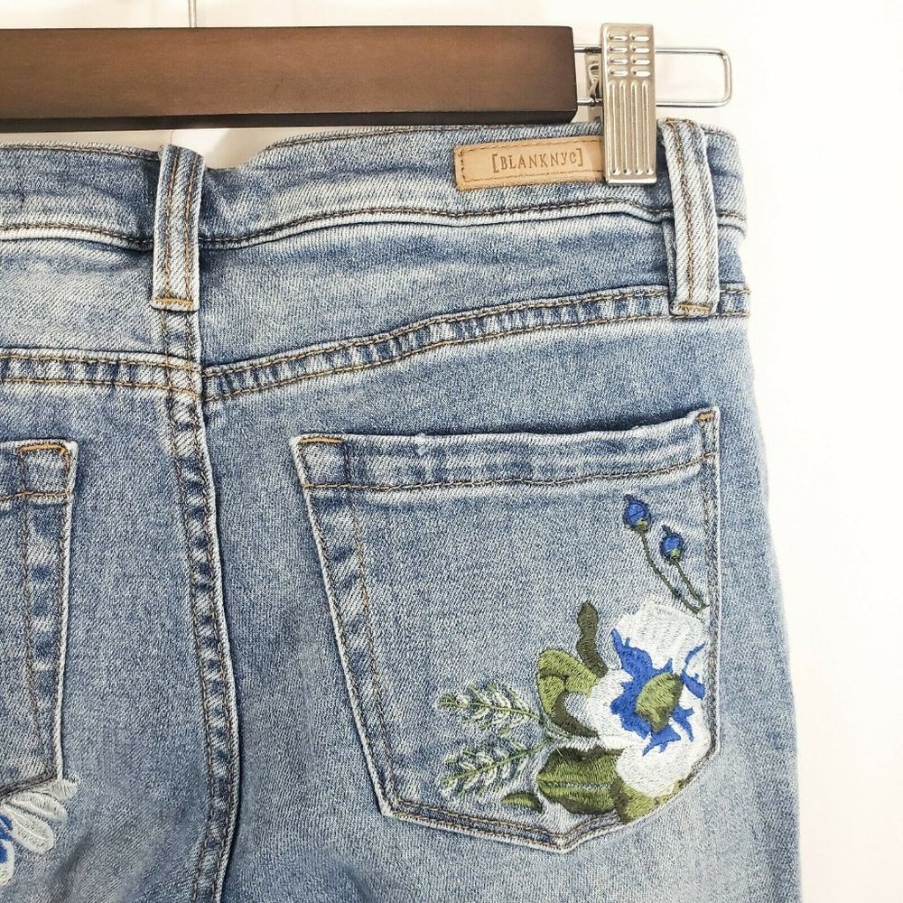 Blank Nyc Floral Embroidered Raw Hem Skinny Jeans - Picture 6 of 7